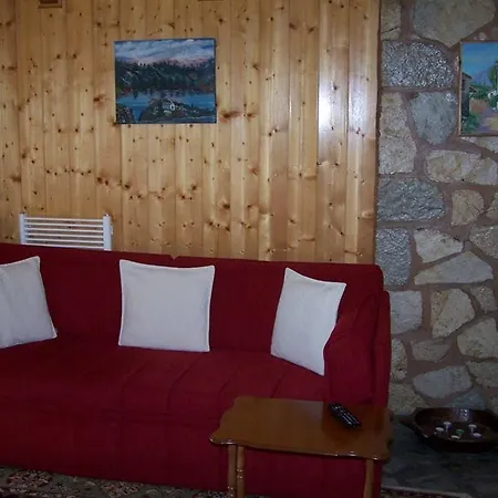 Guest house Yades *